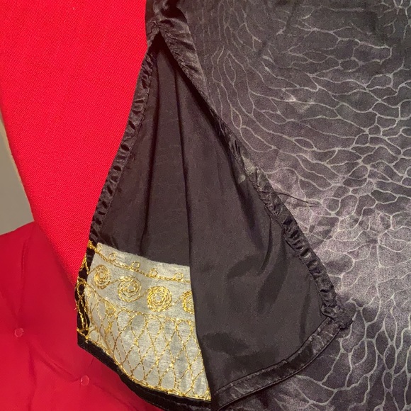 Gorgeous African Tunic - Picture 9 of 12